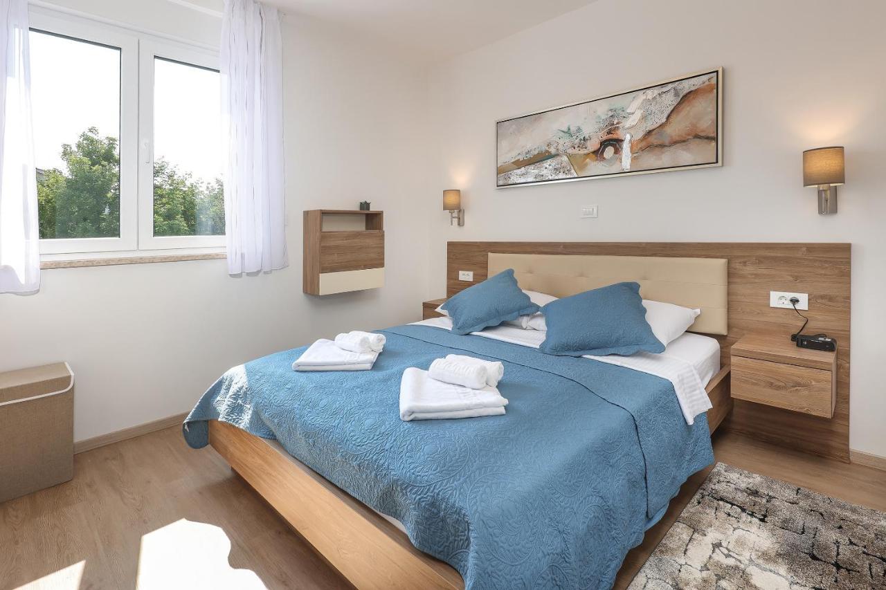 Villa Kaoru Brand New Villa With A Heated Swimming Pool Malinska Εξωτερικό φωτογραφία